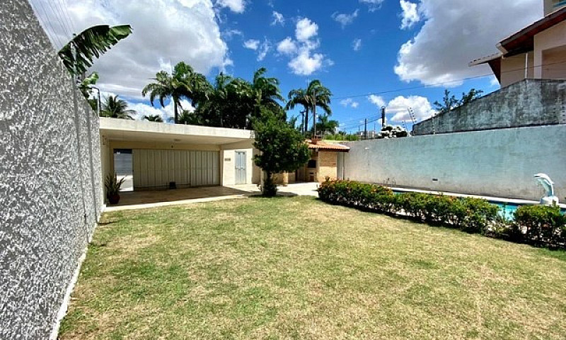 Casa Linda Com Pisci...