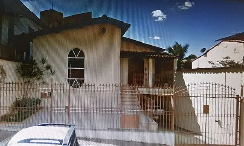 Vende-Se Casa No Mel...