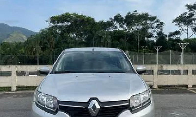 Renault Logan 1.6 Dy...