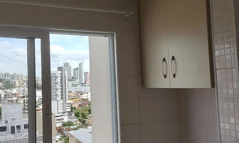 Apartamento Quarto E...