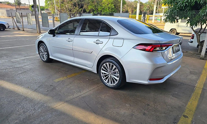 Corolla Xei 2.0 2024...