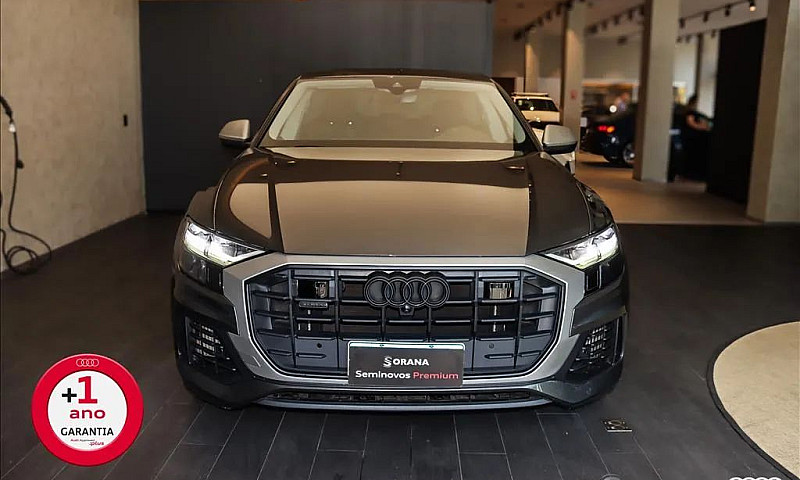 Audi Q8 2019...