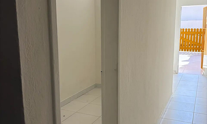 Vilage Na Beira Da P...