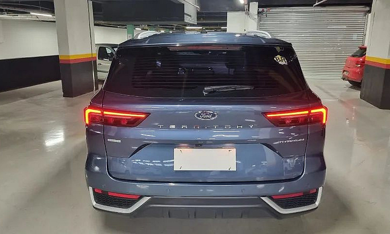 Ford Territory Titan...