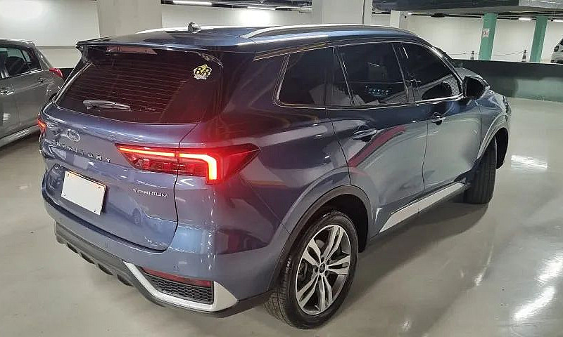 Ford Territory Titan...