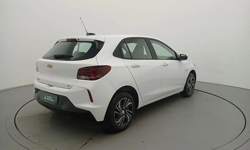 Chevrolet Onix Hatch...