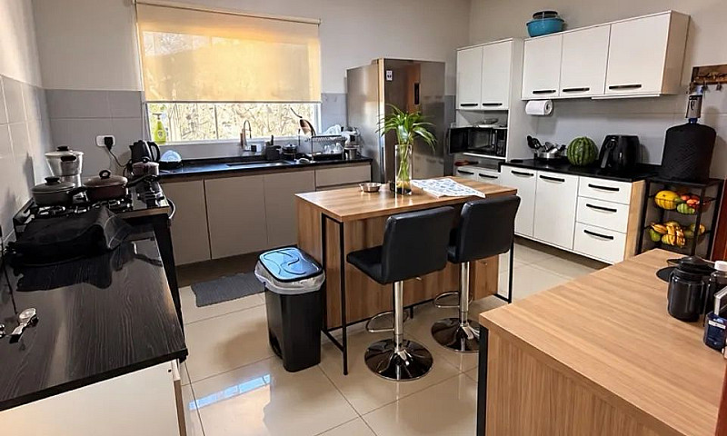 Imóvel Com 4 Casas I...