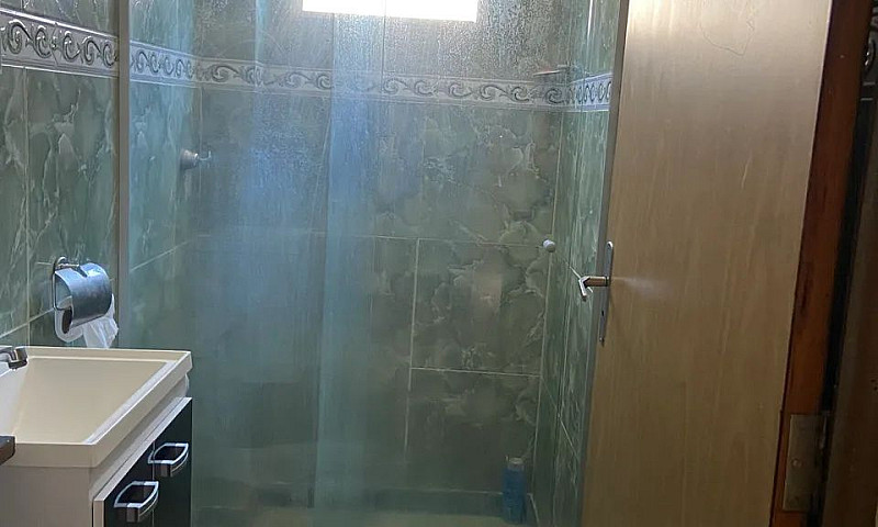 Alugo Quarto Individ...