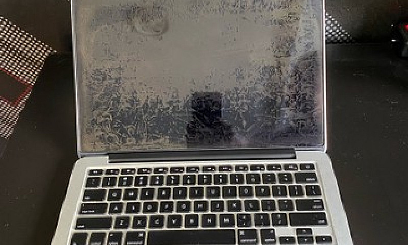 Macbook Pro Retina 1...