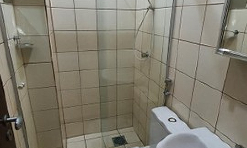 Ótima Kit Na 910 Sul...
