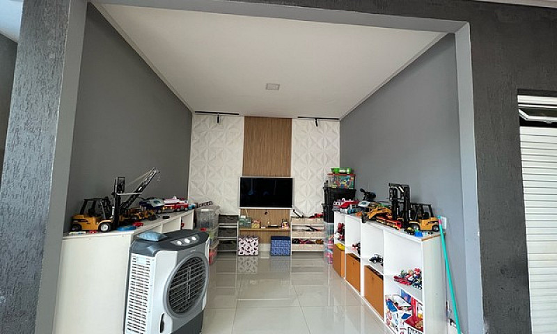 Casa Disponível Para...