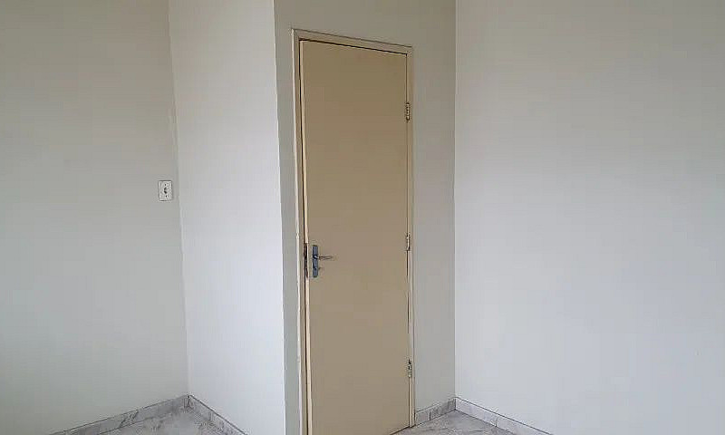 Casa / Sobrado No Ca...