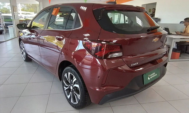 Chevrolet Onix Hatch...