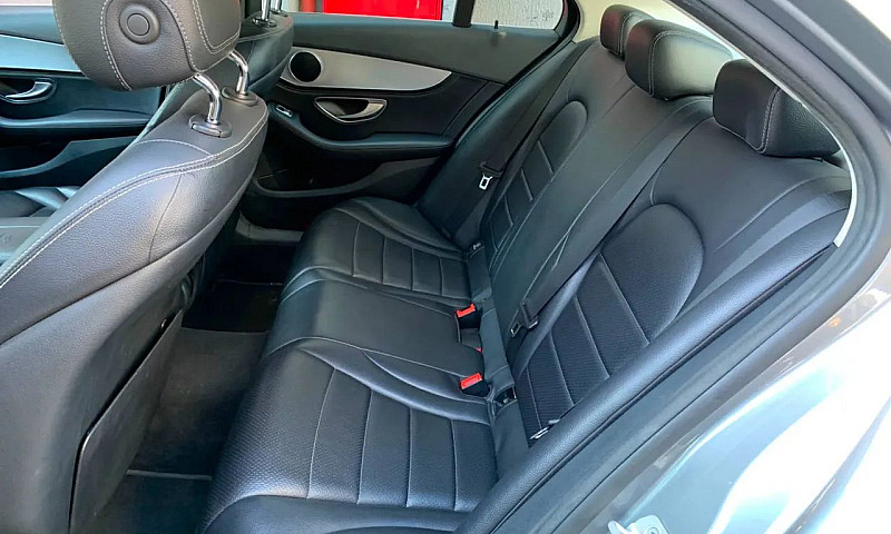 Mercedes-Benz C-180 ...