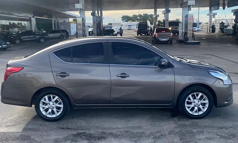 Nissan Versa Sv 1.6 ...