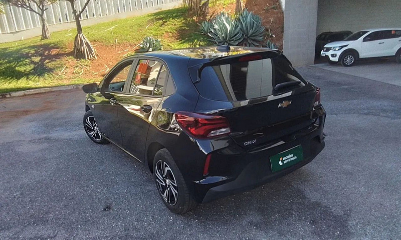 Chevrolet Onix Hatch...