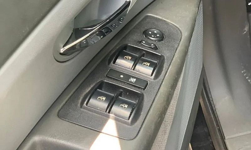 Fiat Linea 1.9/ Hlx ...