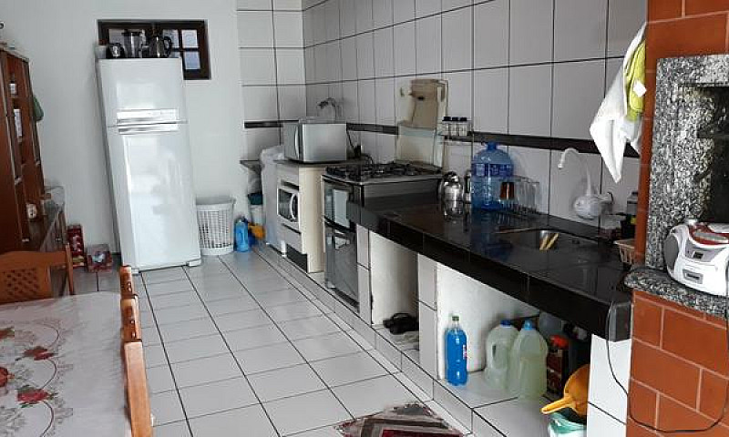 Vendo Sobrado...