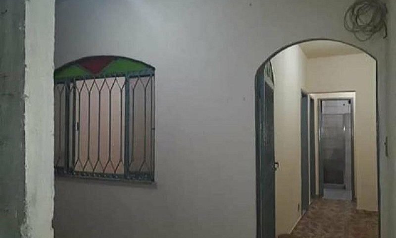 Alugo Casa No Bairro...