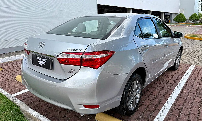 Toyota Corolla Xei 2...