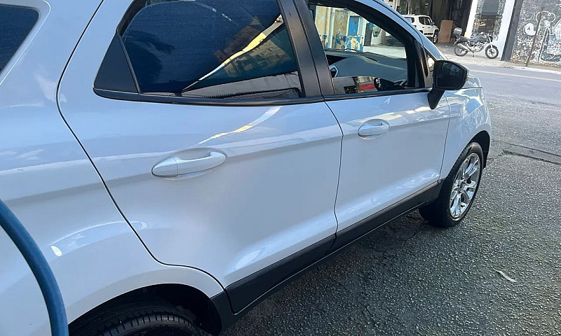 Ford Ecosport Se 1.6...