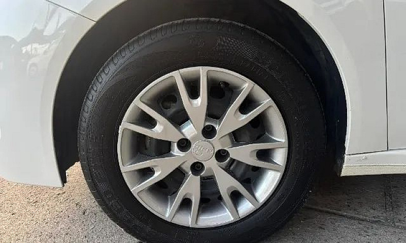 Peugeot 208 Like 1.0...