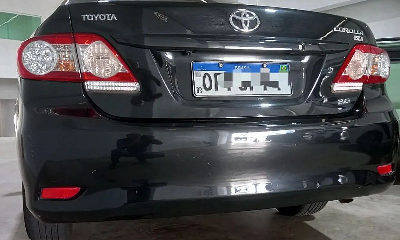Toyota Corolla Xei 2...