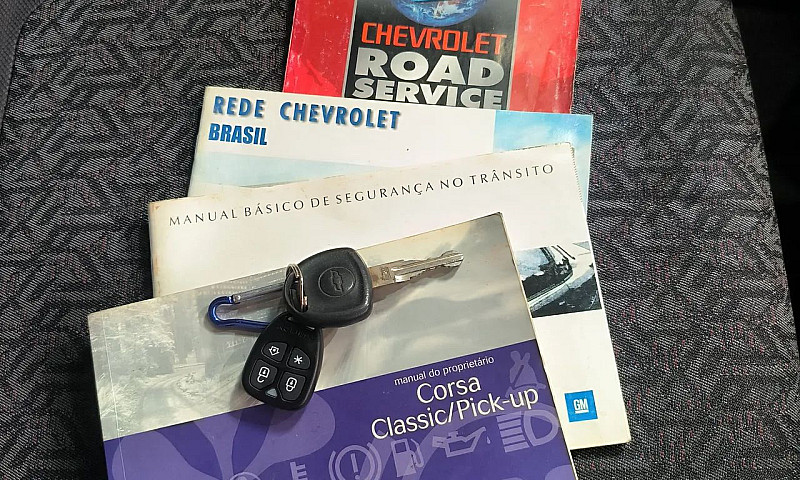 Chevrolet Corsa Seda...