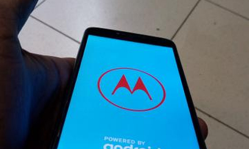 Moto E4 Plus...