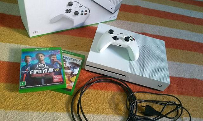 Xbox One S - 2 Jogos...