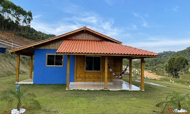 Sítio Com Casa Aragu...