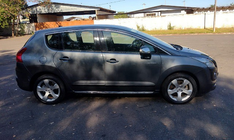 Peugeot 3008...