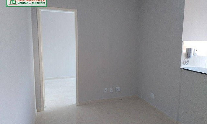 Apartamento Primeira...