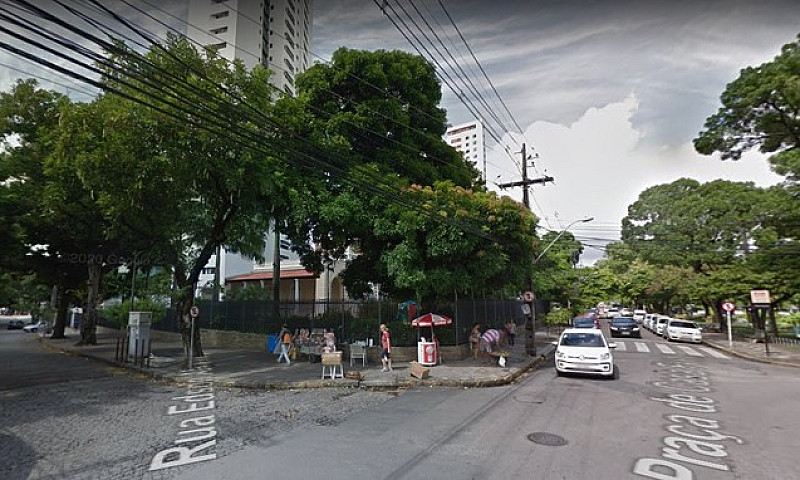 Edf. Freguesia De Ca...