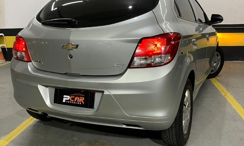Chevrolet Onix 2018...