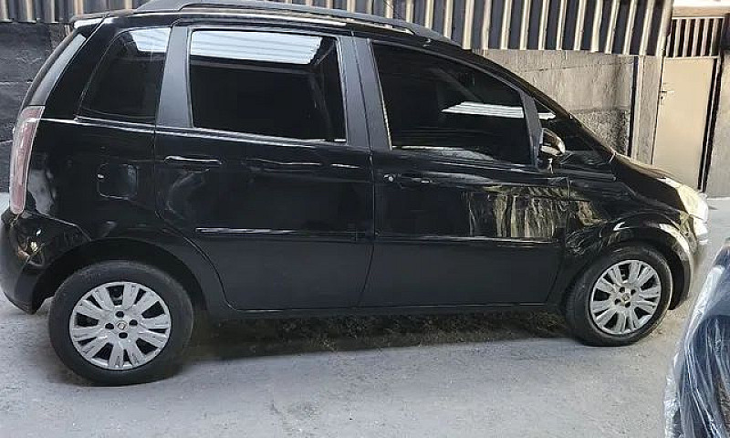 Fiat Idea Essence 1....