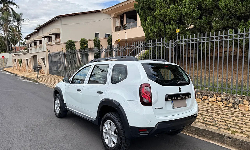 Renault Duster Expre...