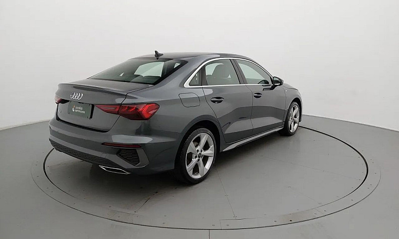 Audi A3 Sedan S-Line...