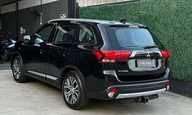 Outlander 2017 - 71 ...