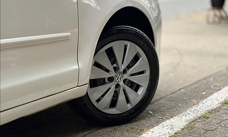 Volkswagen Polo 1.6 ...