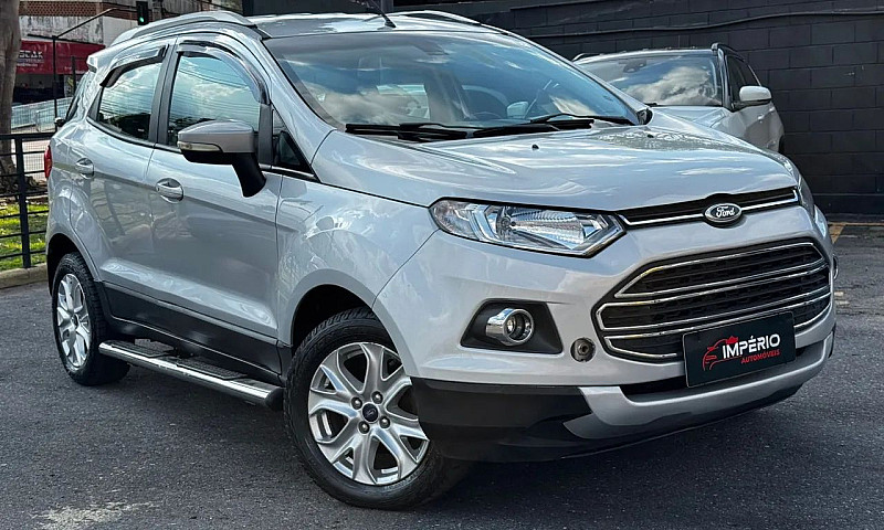 Ford Ecosport Titani...