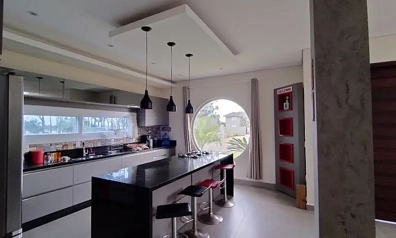 Oportunidade! Casa B...