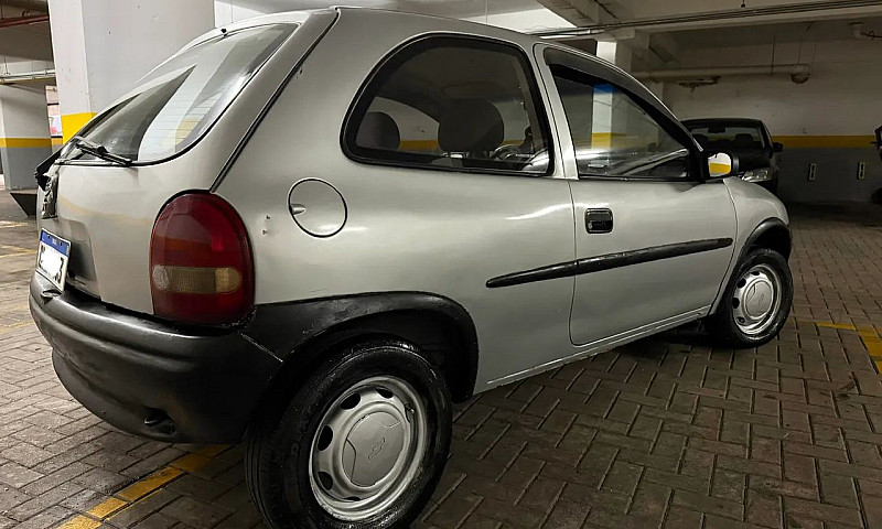 Chevrolet Corsa Wind...