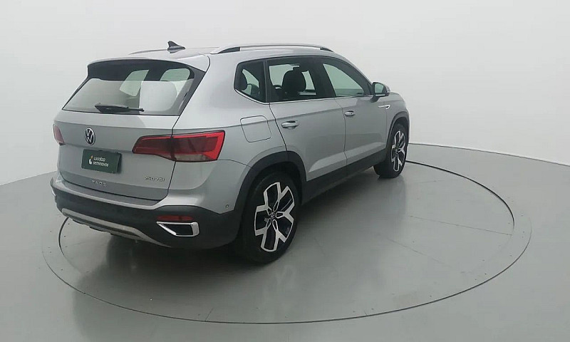 Volkswagen Taos High...