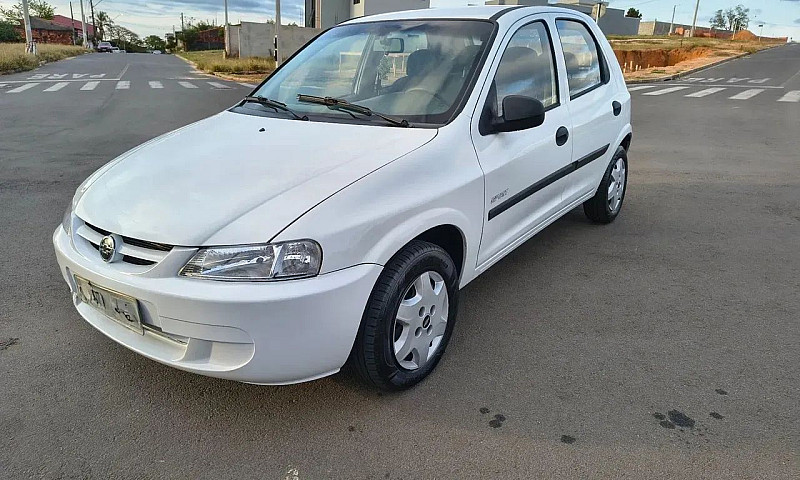 Chevrolet Celta Spir...