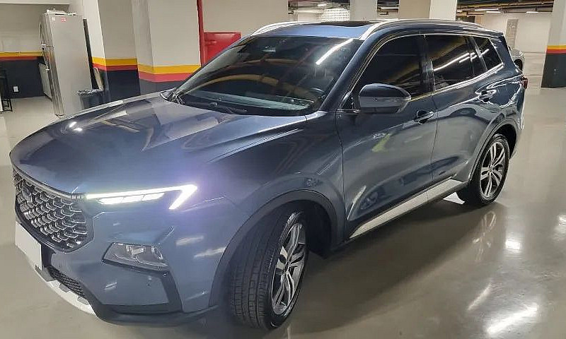 Ford Territory Titan...