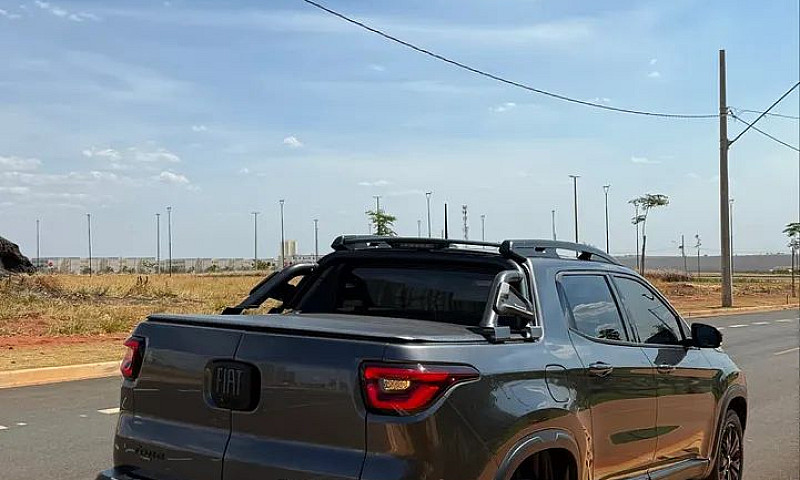 Fiat Toro Volcano 1....