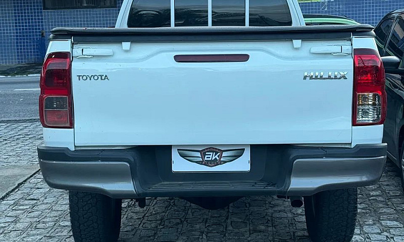 Toyota Hilux Cs 4X4 ...