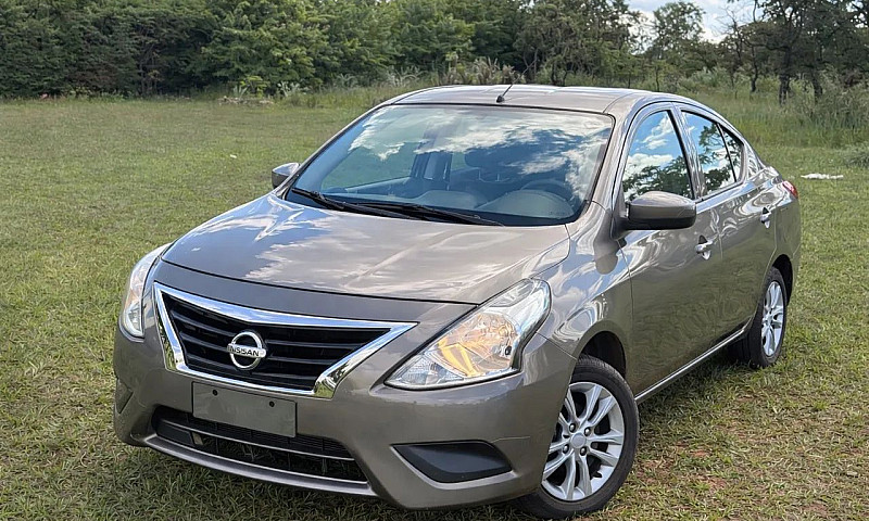 Nissan Versa 1.0 12V...