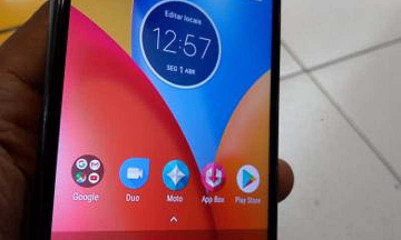 Moto E4 Plus...